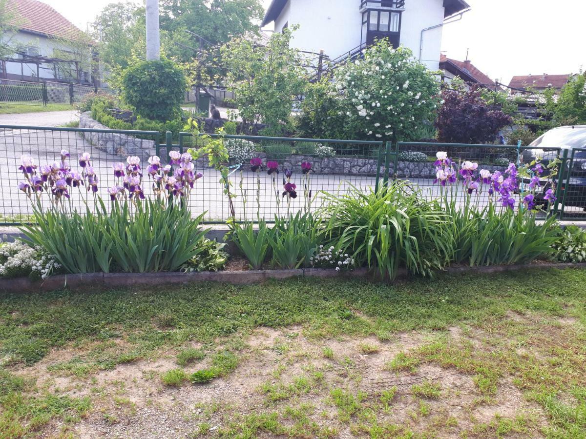 Iris Room & Apartment Slunj Exterior photo